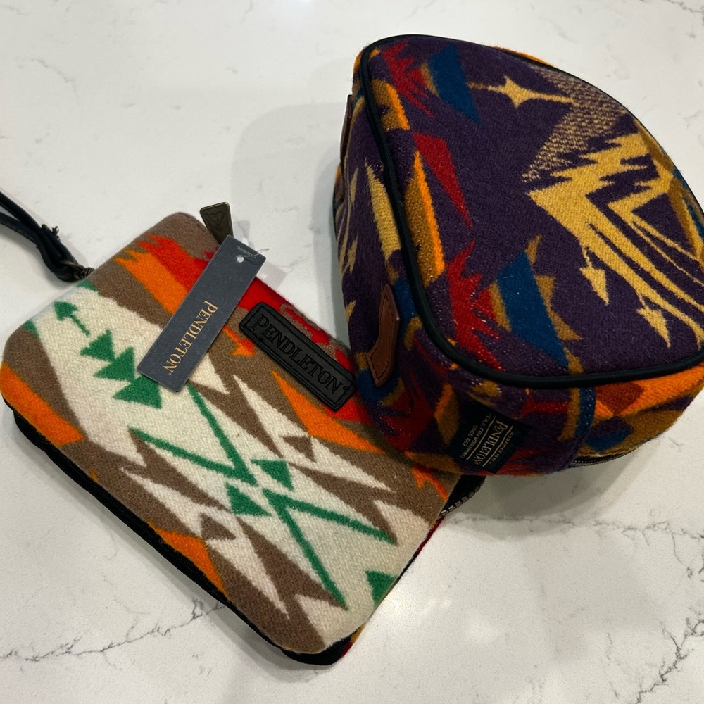 Pendleton Geometric Wristlet and Pouch Set - Picture 2 of 3